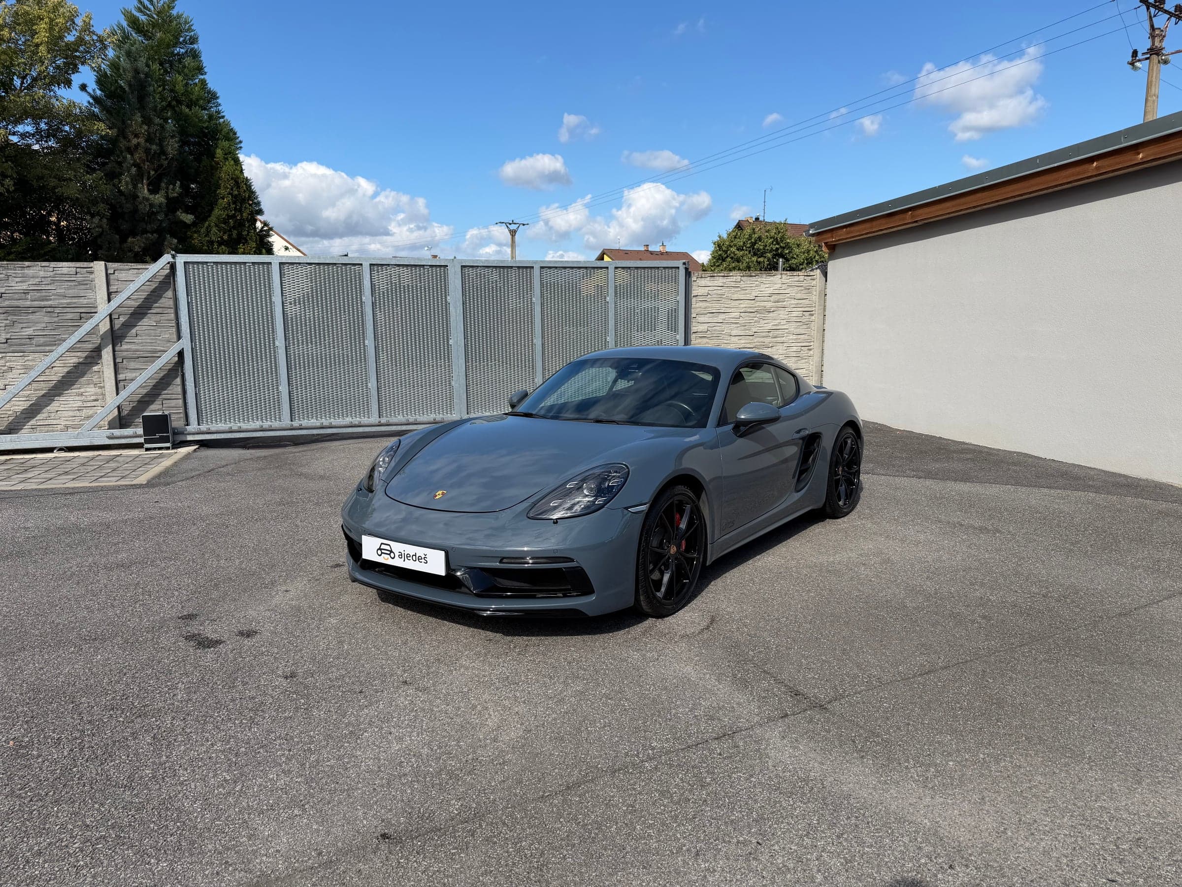 Porsche 718 Cayman GTS