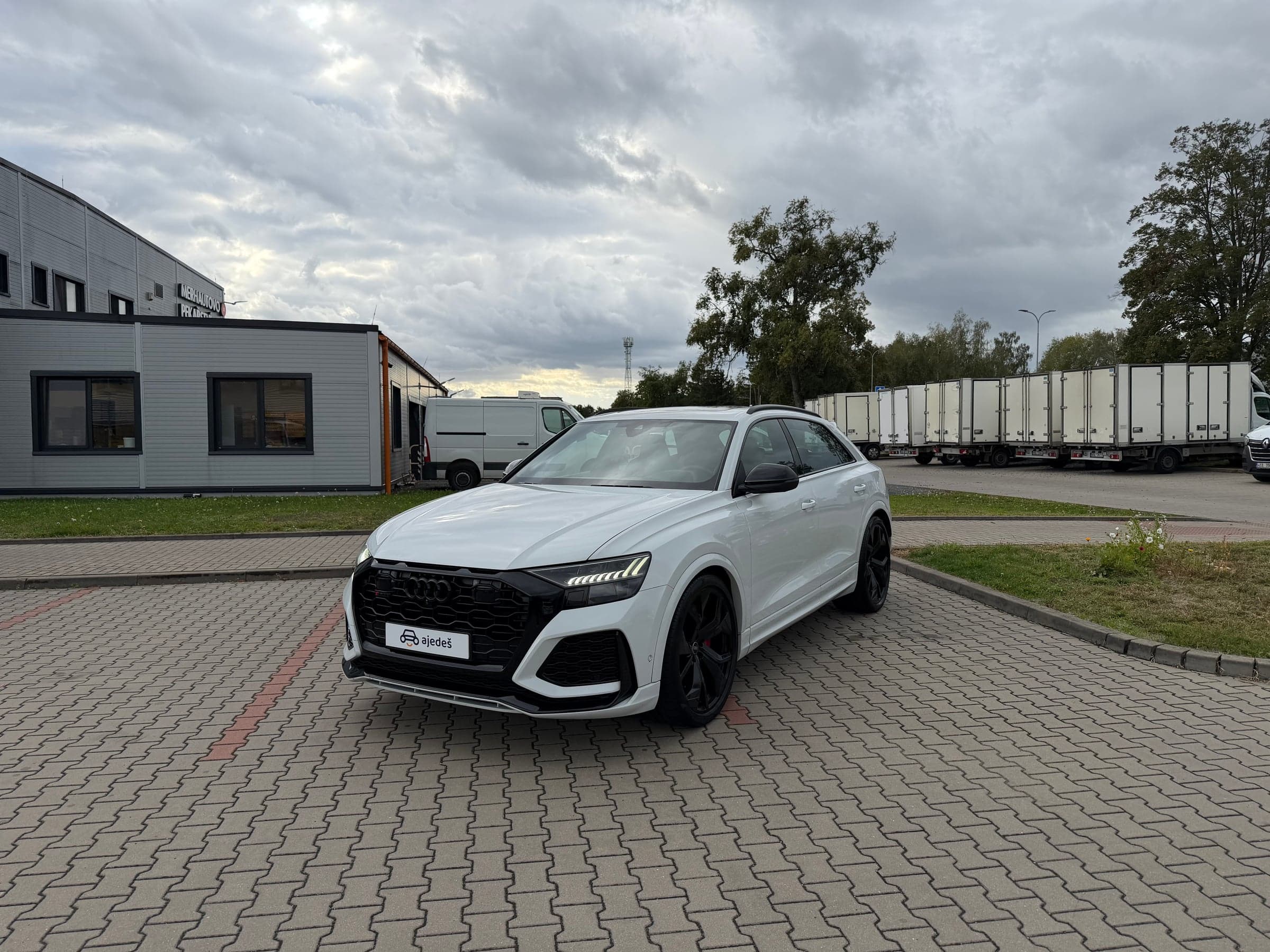 Audi RS Q8 4.0 TFSI quattro